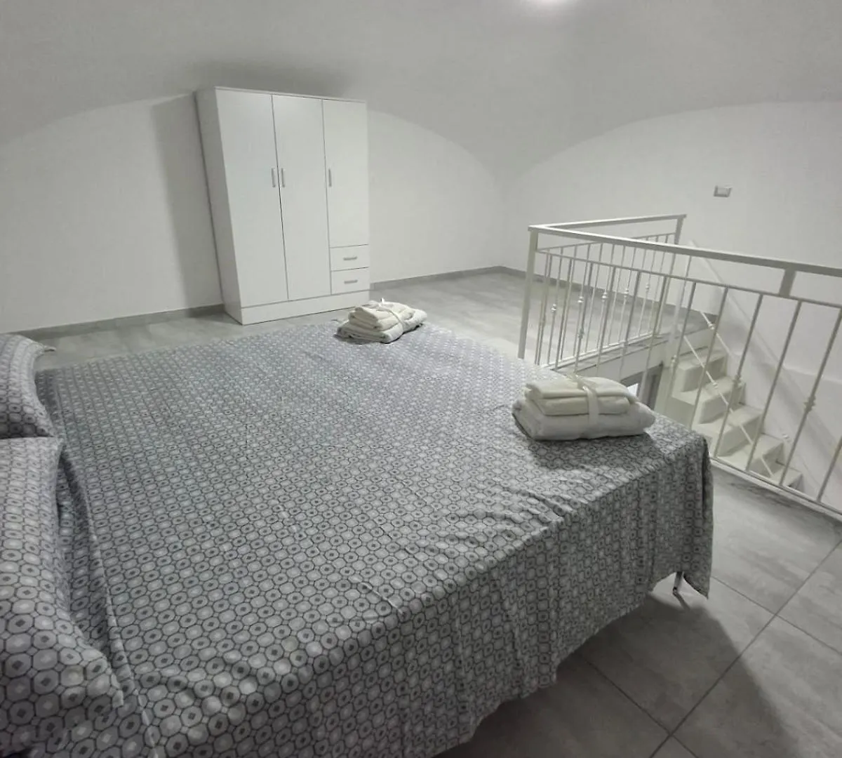 Home Emotions Of Naples